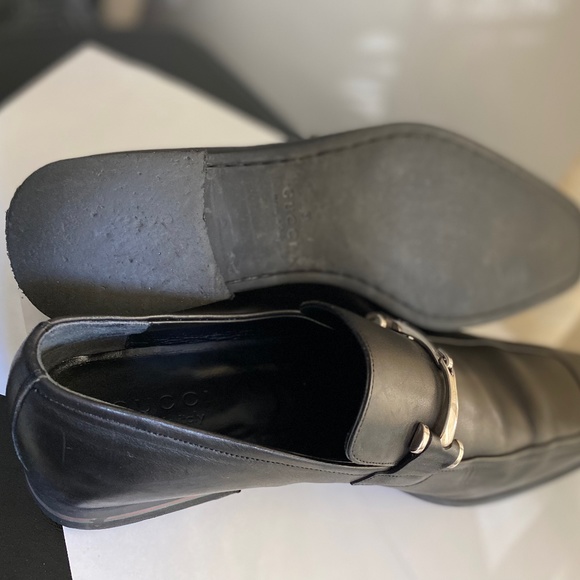 Gucci black leather slip on shoes semi formal casual 41 silver metal accent main image 9